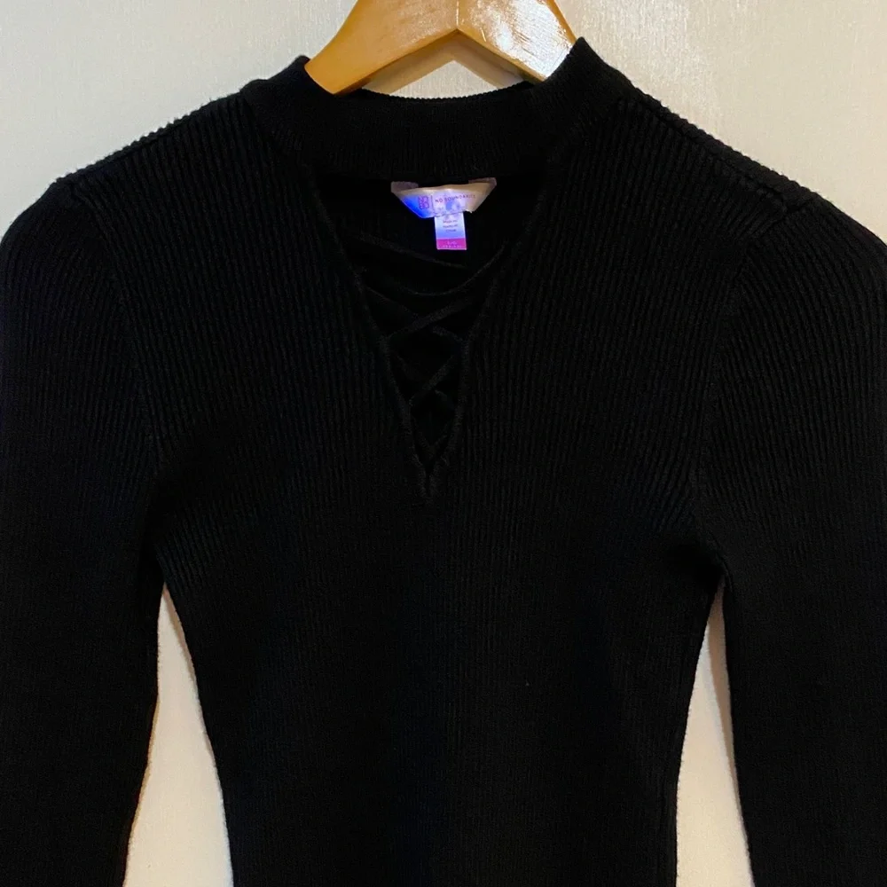 NOBO Classic Black Long Sleeve Tee - Picture 2 of 7